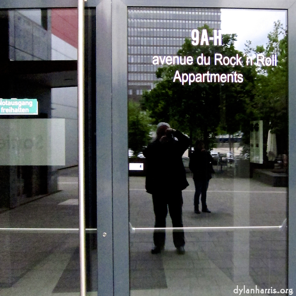 Image: Image 'L (iv) 2'.