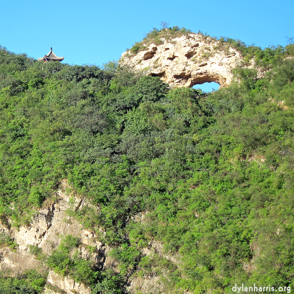 image: This is ‘
sky gate 1
’.