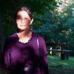 Image: Fourth image from the photoset 'L (v)'.