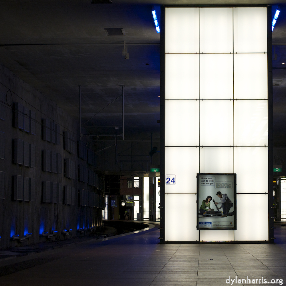 Image: Image 'antwerpen centraal (ii) 2'.