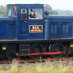 Image: First image from the photoset 'train (xiv)'.