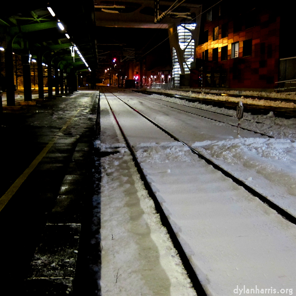 image: Voici ‘way to work (viii) 5’.