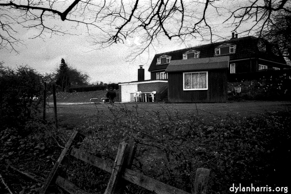 Image: Image 'home 4'.