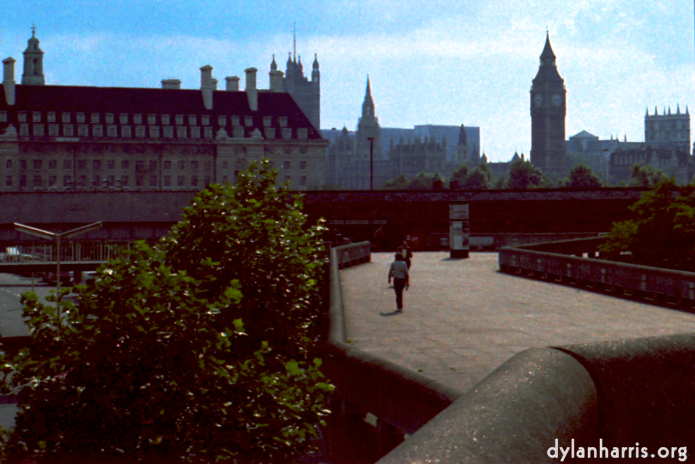 Image: Image 'london 2'.