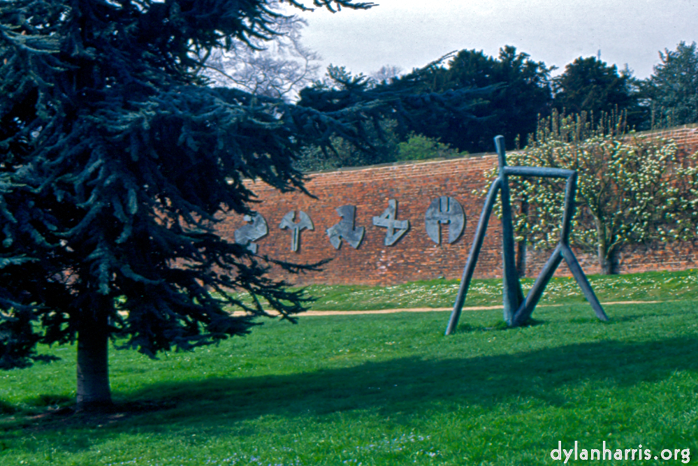 Image: Image 'sculpture 3'.