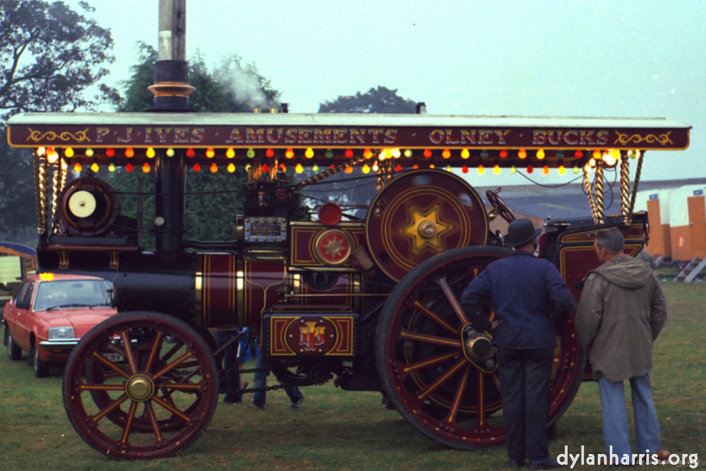 Image: Image 'traction 1'.