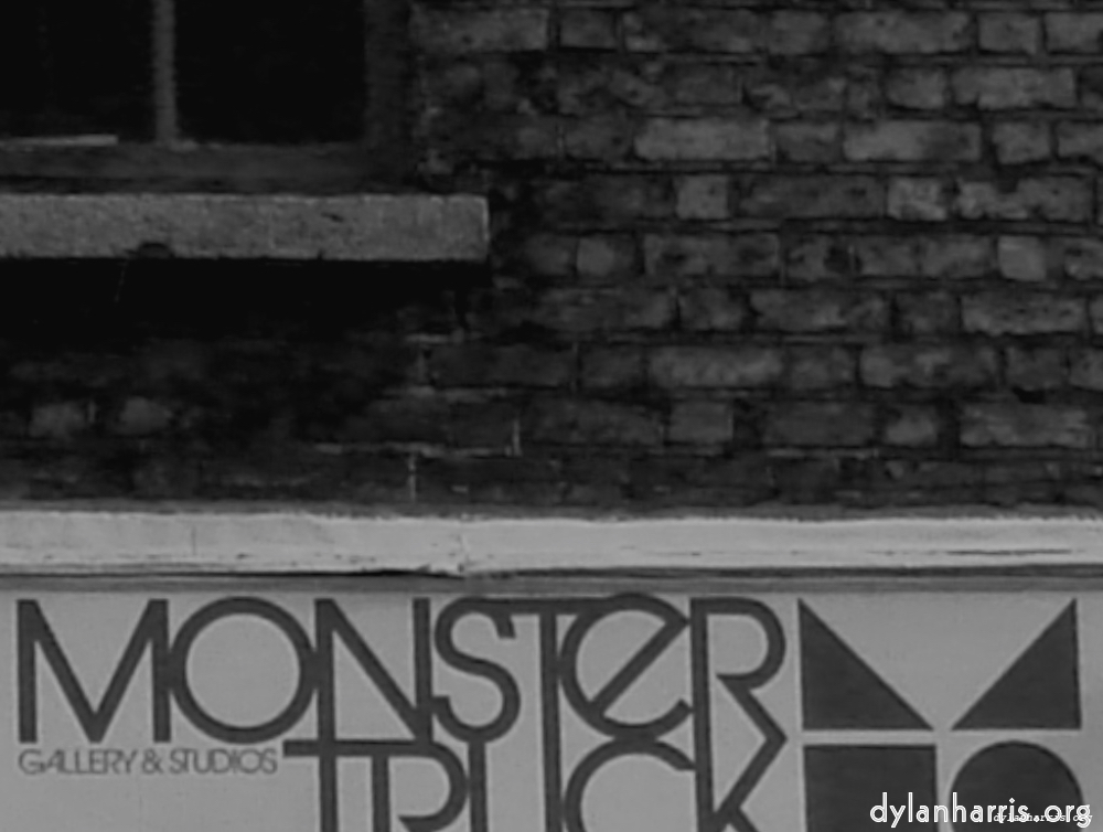 Image 'wurm im apfel (i) 9'.