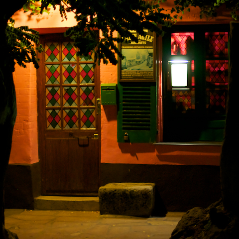 image: unlabelled image