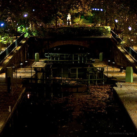 image: unlabelled image