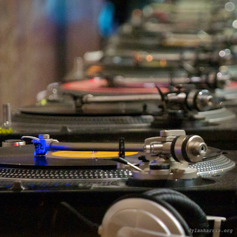 image: unlabelled image