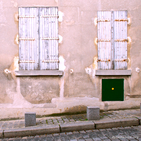 image: unlabelled image