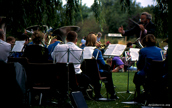 image: unlabelled image