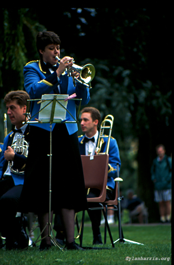 image: unlabelled image