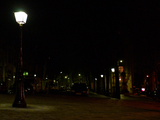 image: unlabelled image