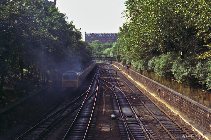 image: unlabelled image