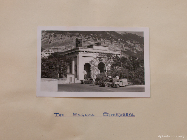 image: unlabelled image