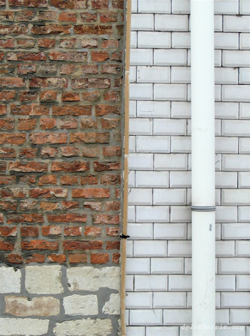 image: unlabelled image