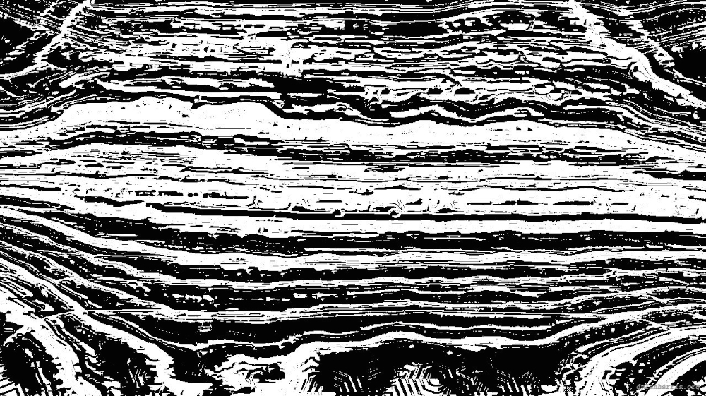 Image 'reflets — msg — processing effects 0 bw chamfer 1 2 4'.