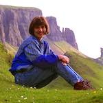 Image: Second image from the photoset 'LVL (i)'.