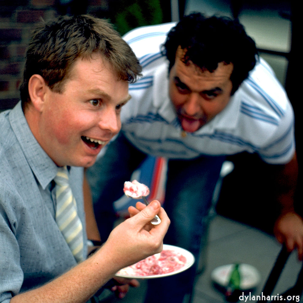 Image 'family (vi) 2'.