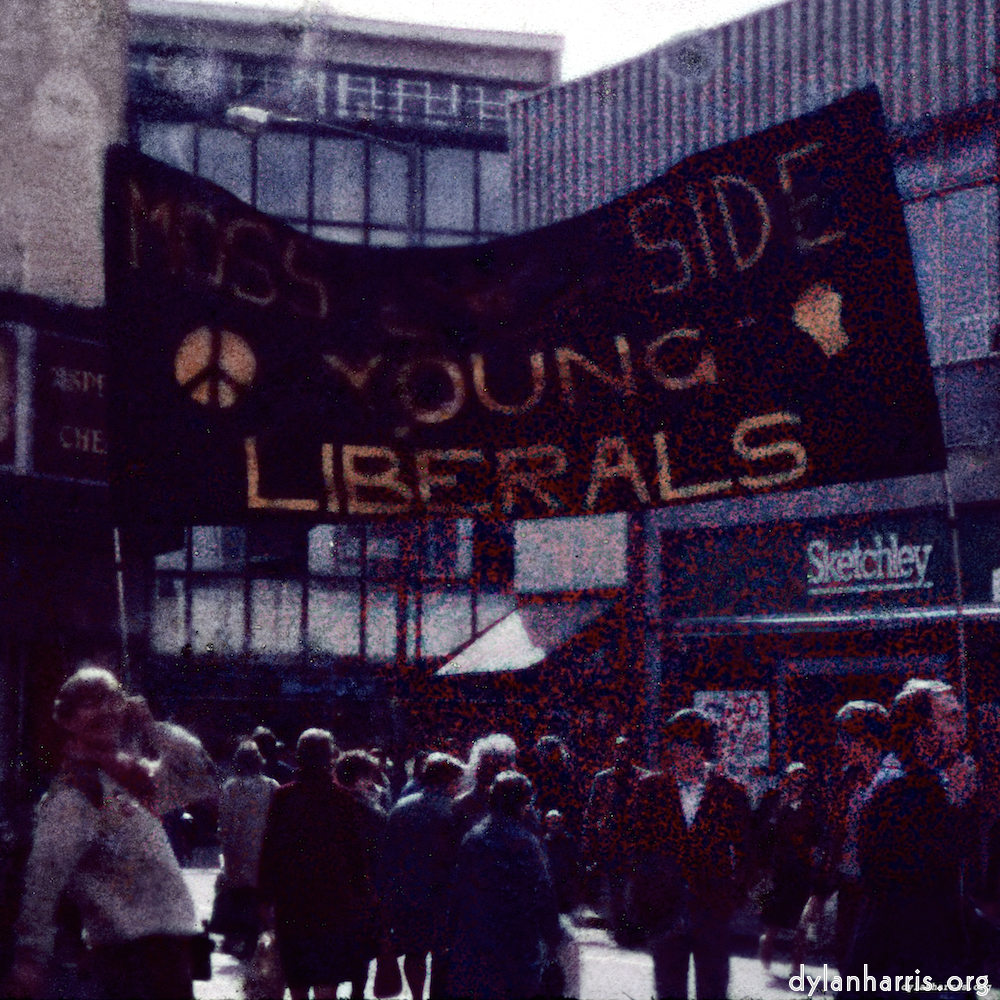 image: This is ‘
damage (xxi) 7
’.