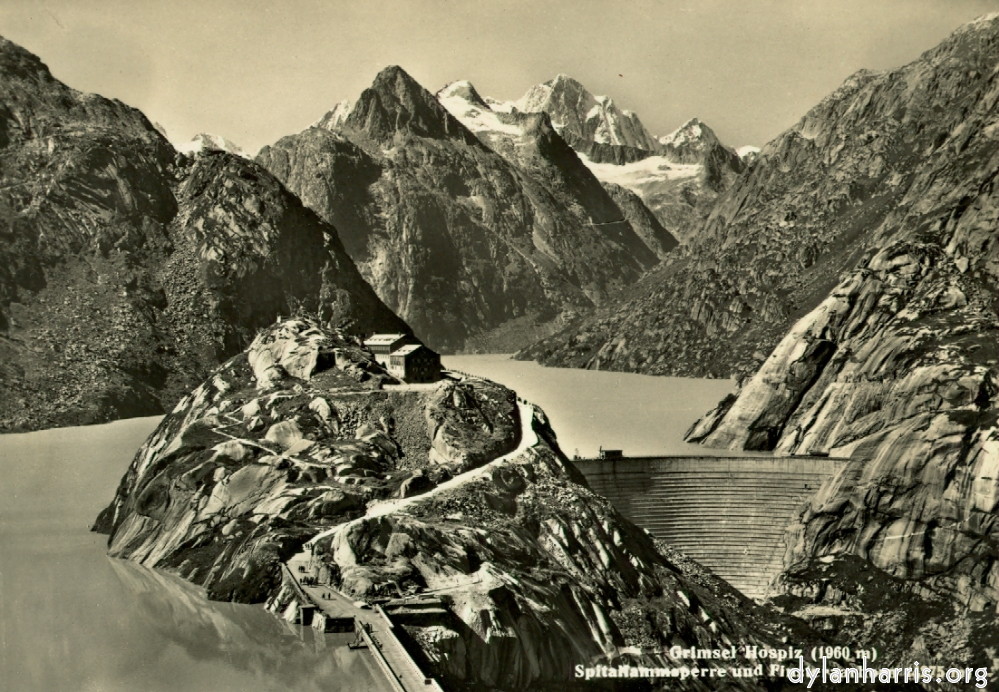 image: Postcard: Grimsel Hospiz (1960m) Spitahammsperre und Finsteraarhorn (4275 m) [[ Hotel Grimsell Hospice, 6450ft. ]]