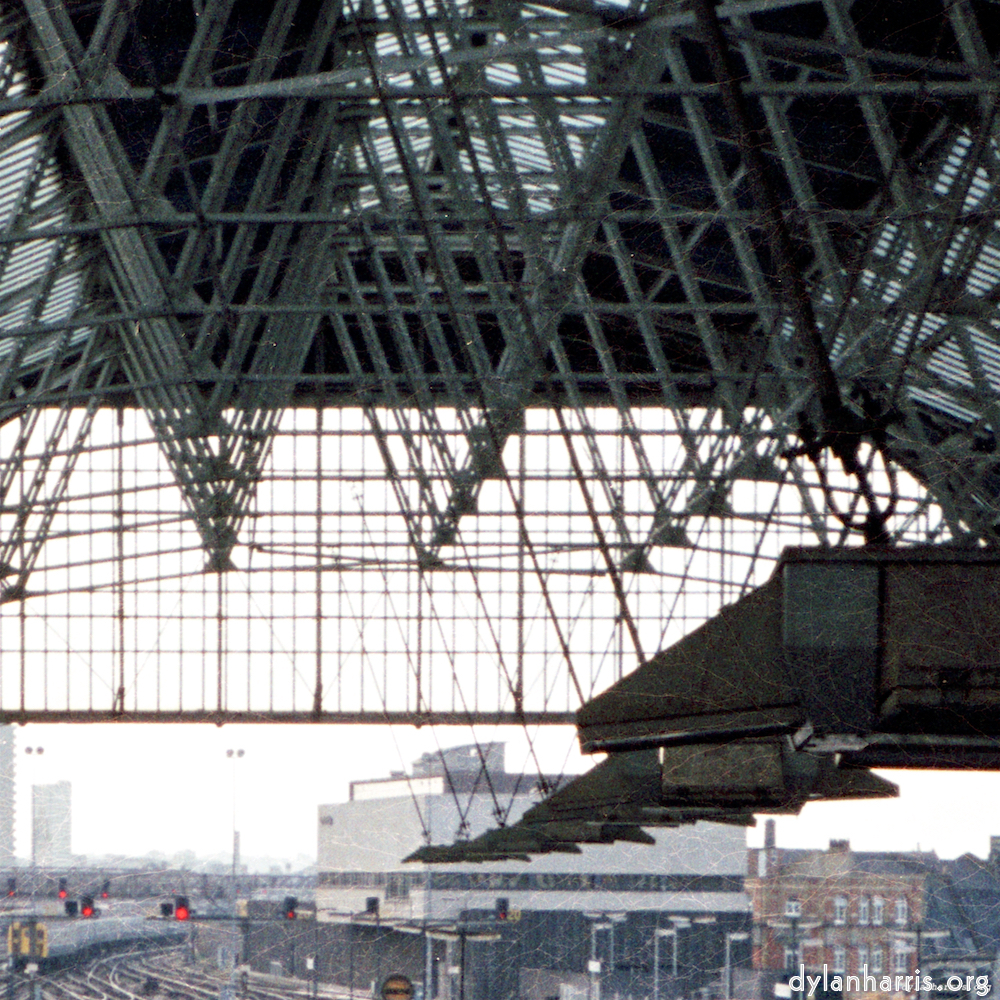 Image: Image 'train (vi) 5'.