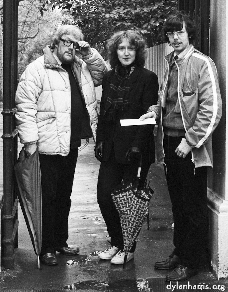 image: This is ‘
vigil (i) 3
’.