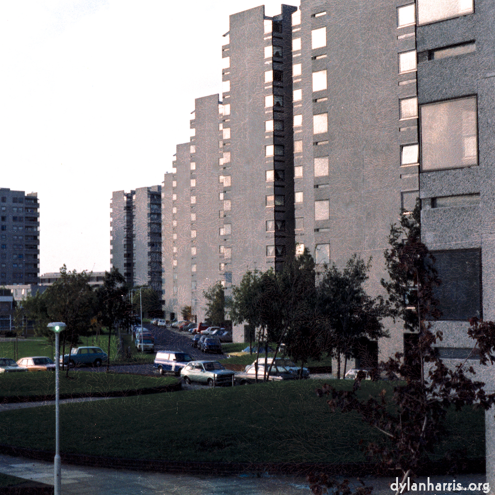 Image: Image 'thamesmead (ii) 1'.