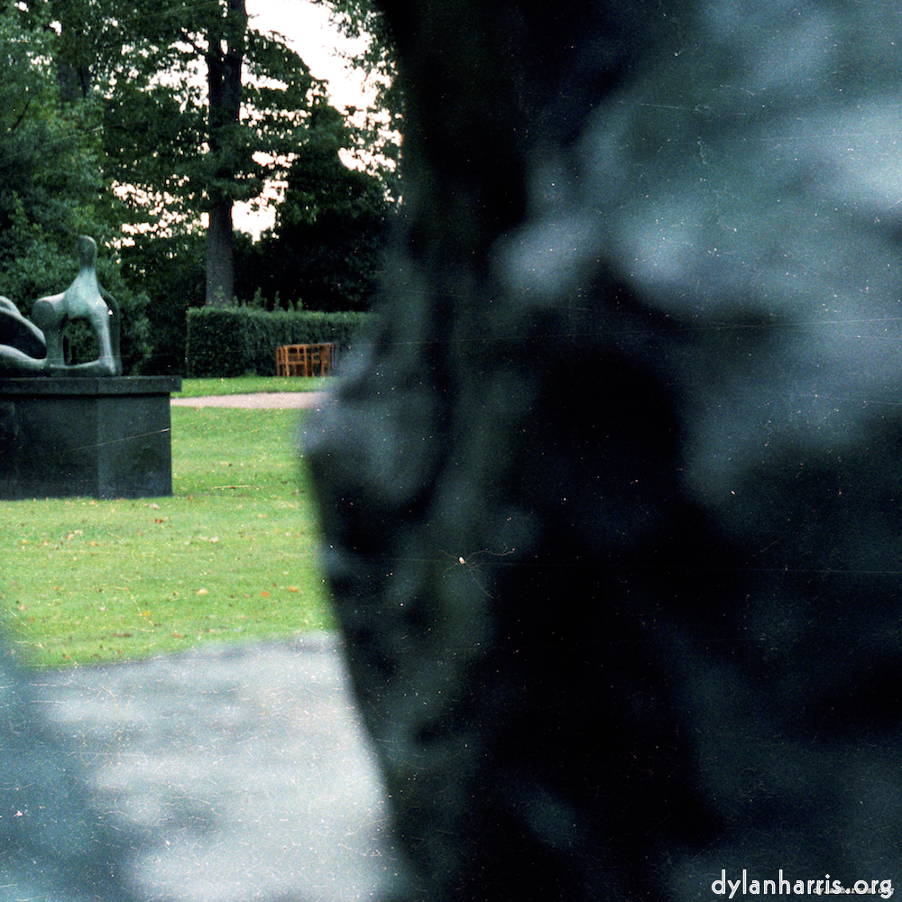 Image: Image 'sculpture (i) 1'.