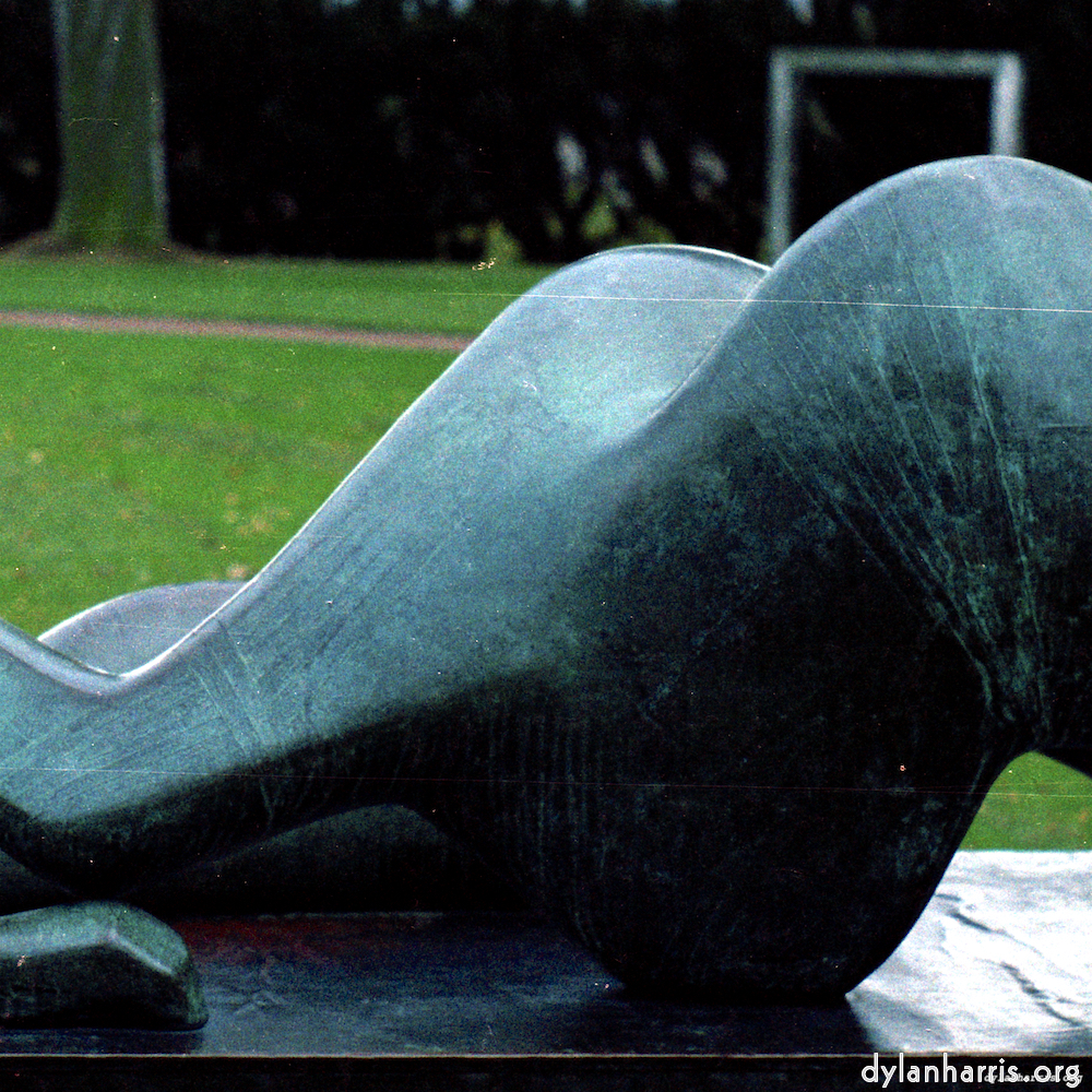 Image: Image 'sculpture (i) 8'.