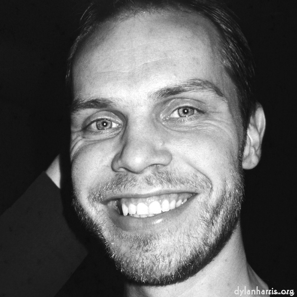 Image: Image 'DK (i) 5'.