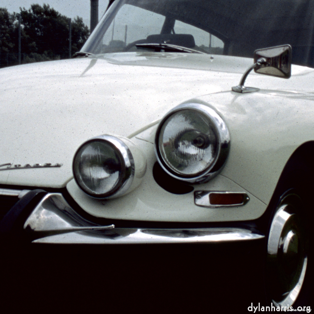 image: This is ‘
citroën (xxiii) 1
’.