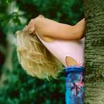 Sixth image from the photoset 'sue (v)'.