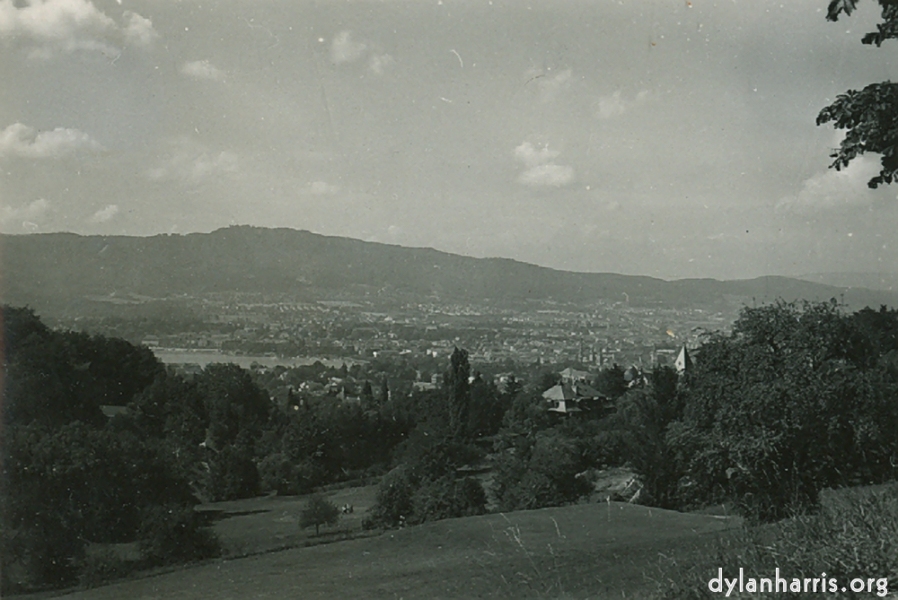 Image: Zürich & the Uetliberg from the Dolder.
