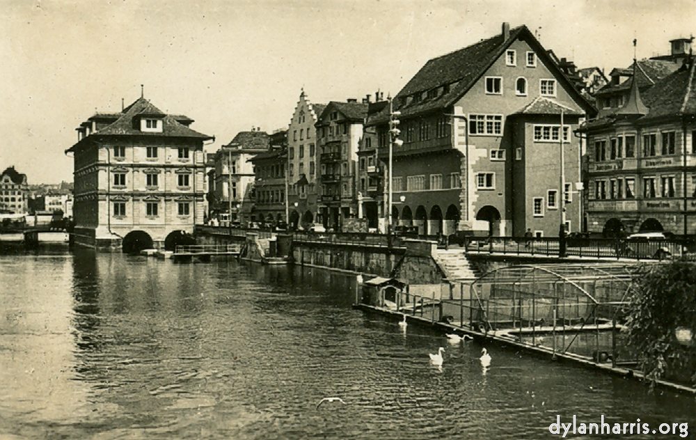 Image: The Lummatquai.