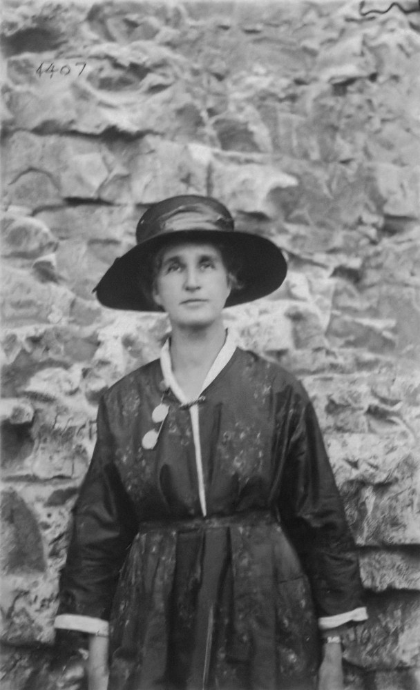 image: This is ‘Alice Noble McIlroy’.