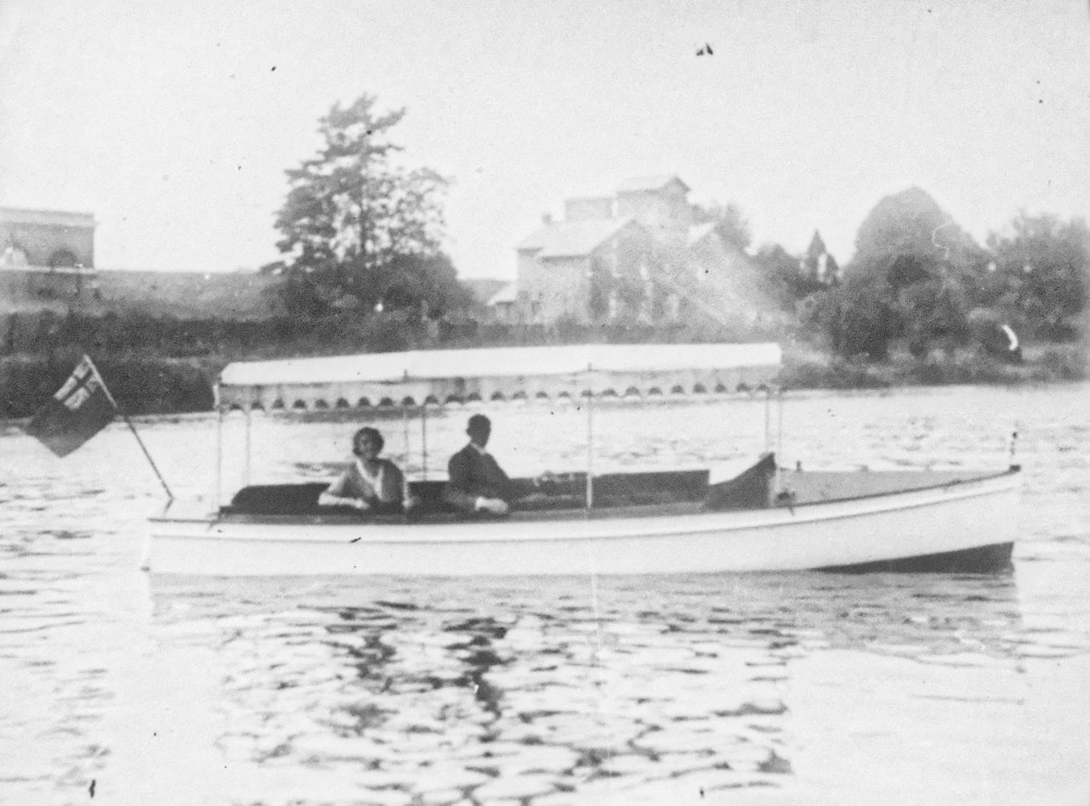 image: This is ‘Robert + Annie McIlroy’.