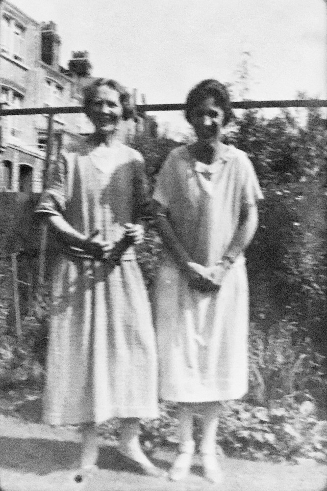 image: This is ‘Miss Swannell’.