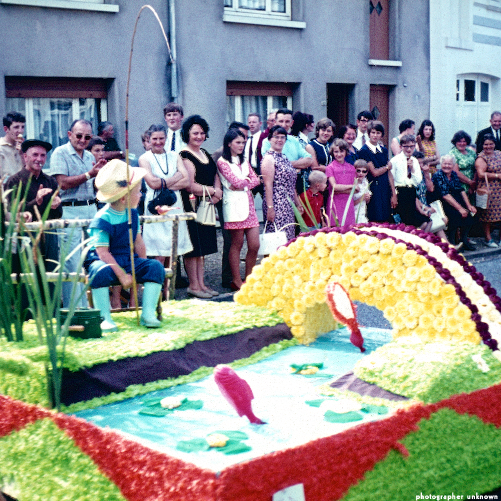 image: This is ‘photographer x (iv) b) 5’.